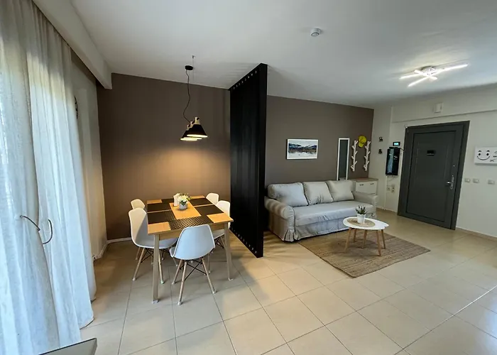 Diamond D2 Nikiti (Sithonia)